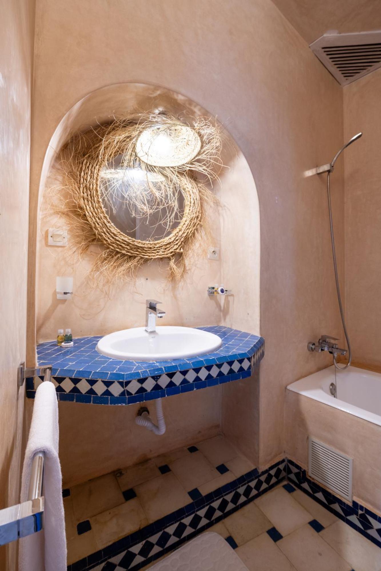 Riad Asilah 32 Exterior foto